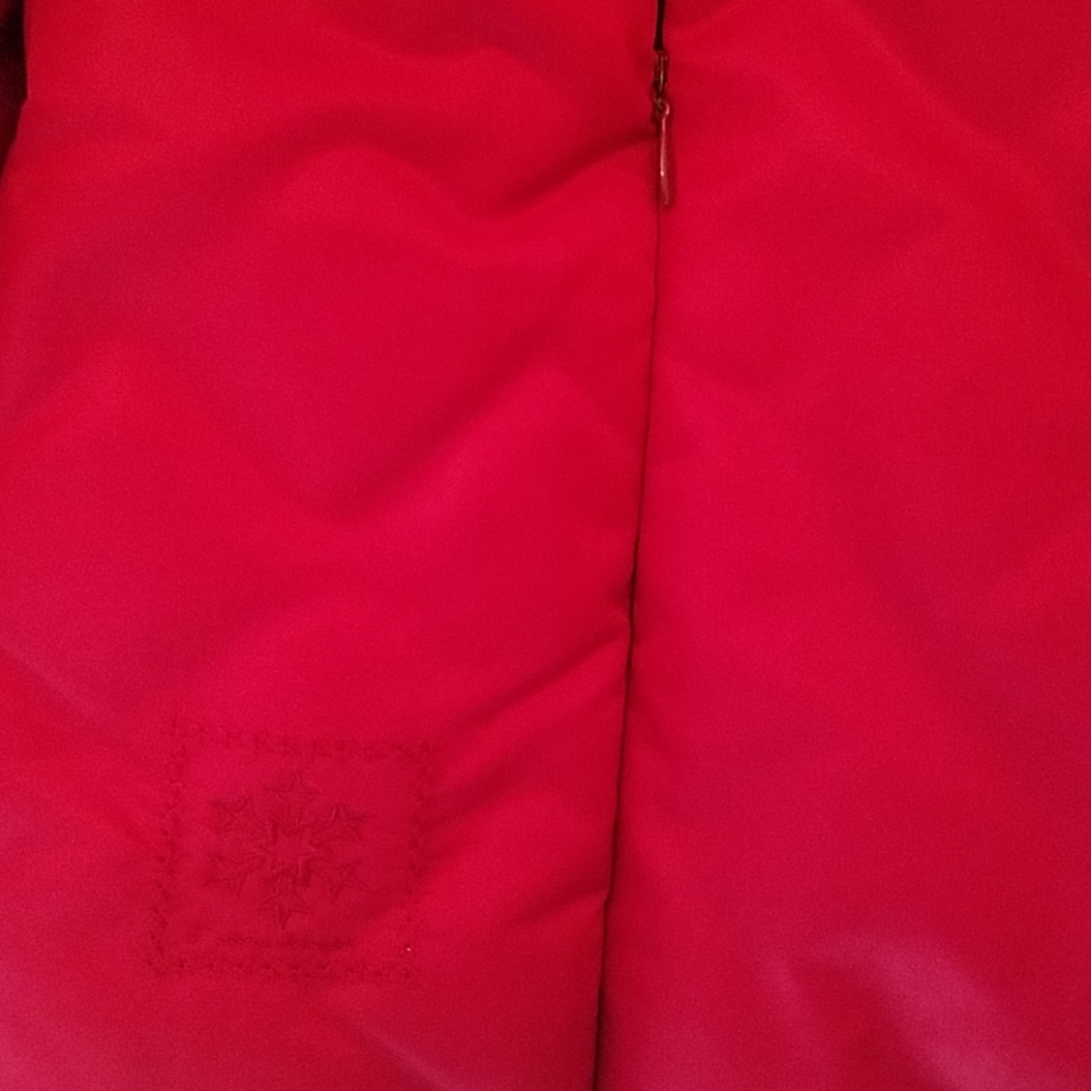 Red winter coat - Picture 3 of 4